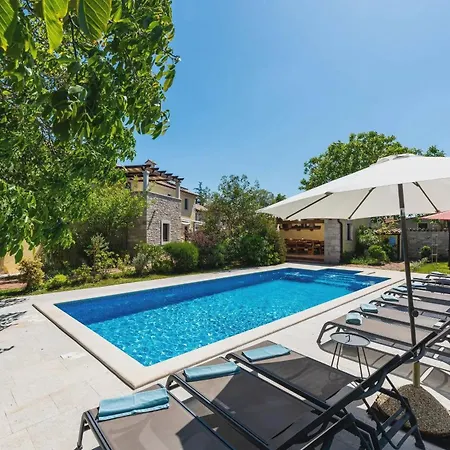 Ive Villa Orbanići